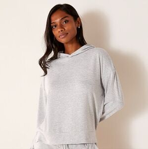 Miiyu | Ultra Soft Hoodie, Ptp 18''